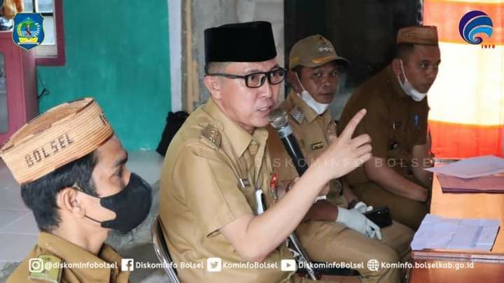 Dokumentasi : Bupati Tinjau Vaksinasi Massal