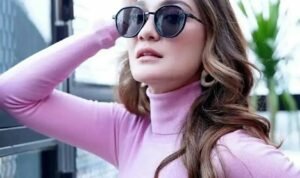 photo6329911093220192178