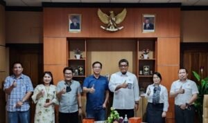 PHOTO-2022-11-10-20-49-47