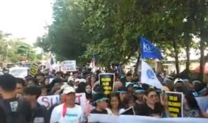 2E7A6514-4568-4647-8F2E-B660B2D80F8F